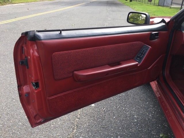 1988 Ford Mustang GT Convertible - photo 11