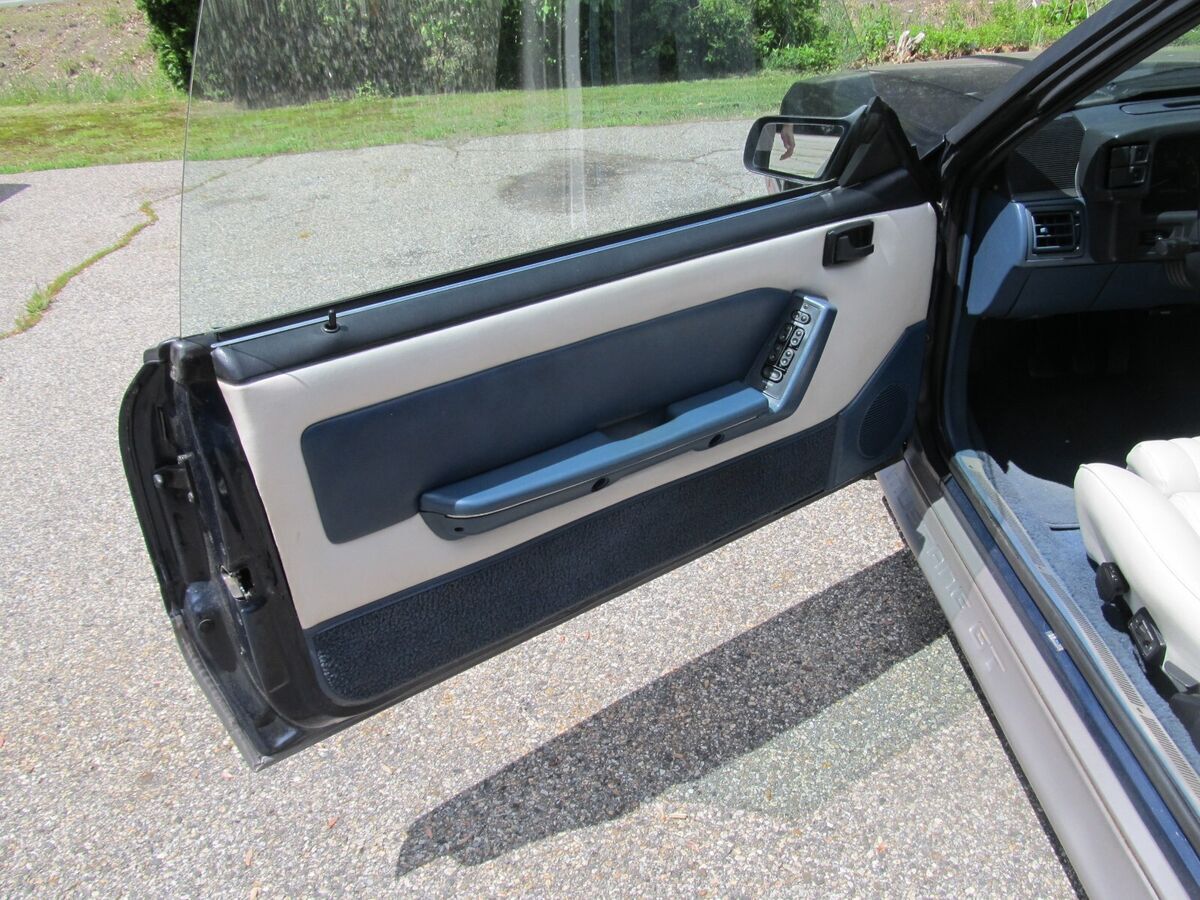 1988 Ford Mustang - photo 7