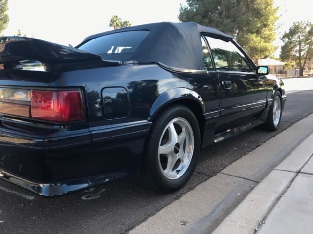 1988 Ford Mustang CONVERTIBLE - photo 4
