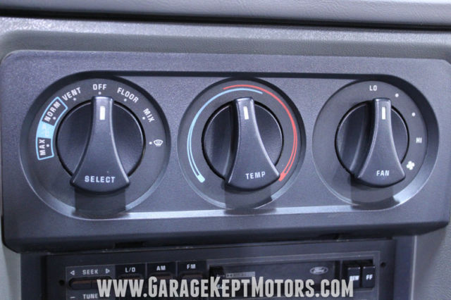 1988 Ford Mustang GT Convertible - photo 12