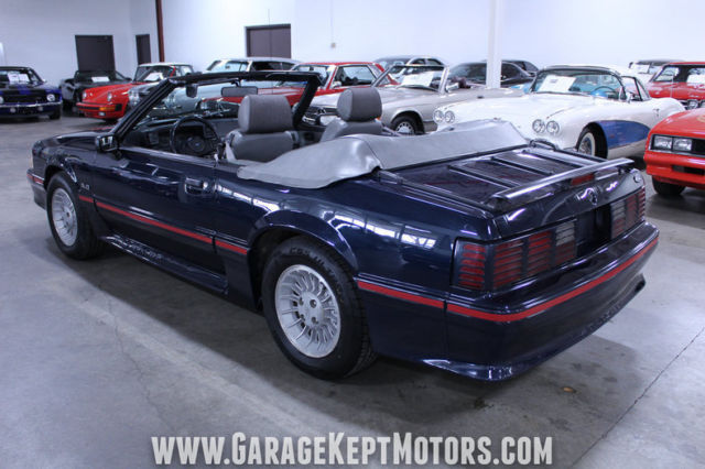 1988 Ford Mustang GT Convertible - photo 2