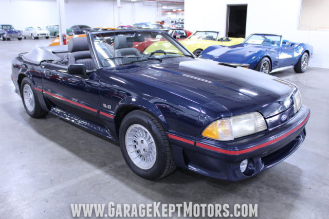 1988 Ford Mustang GT Convertible - photo 5
