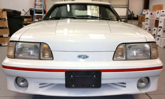 1988 Ford Mustang GT - photo 12