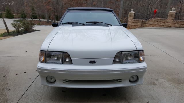 1988 Ford Mustang - photo 2