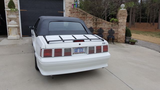 1988 Ford Mustang - photo 4