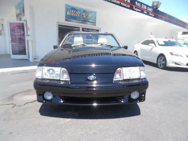 1988 Ford Mustang GT - photo 10