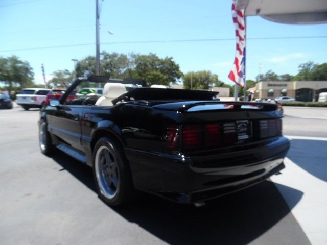 1988 Ford Mustang GT - photo 4
