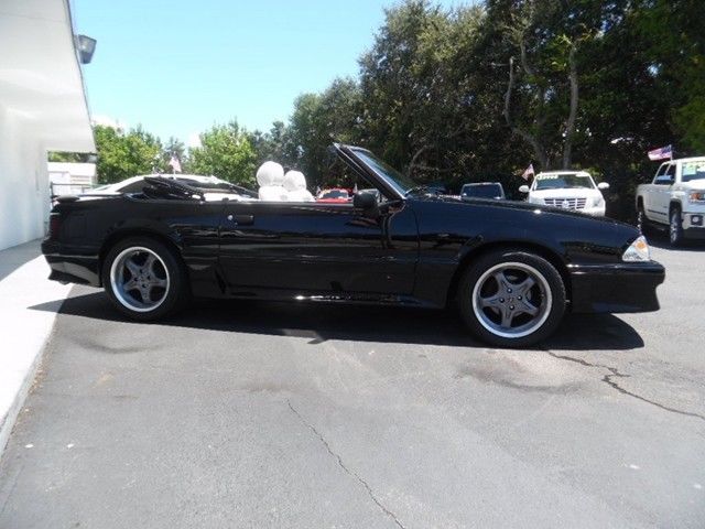 1988 Ford Mustang GT - photo 8