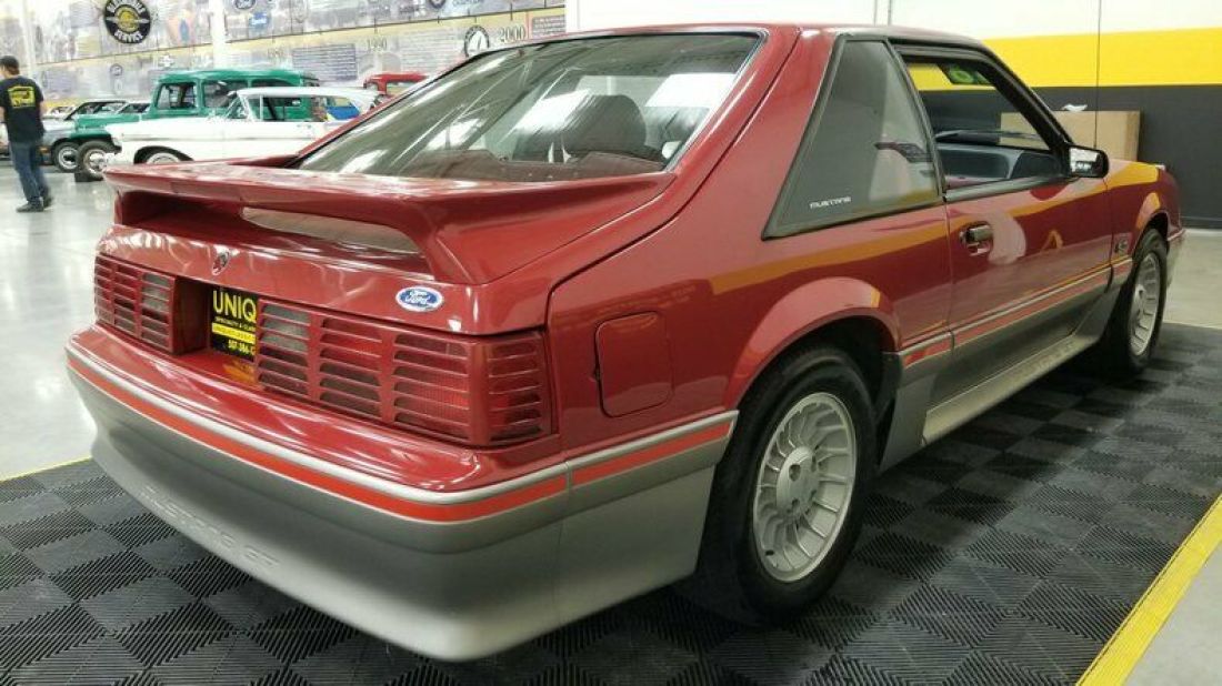1988 Ford Mustang GT Coupe - photo 4