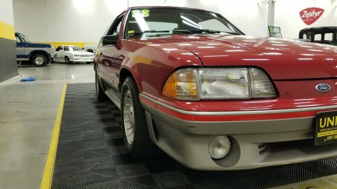 1988 Ford Mustang GT Coupe - photo 8