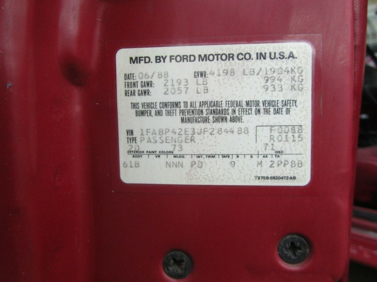 1988 Ford Mustang GT - photo 13