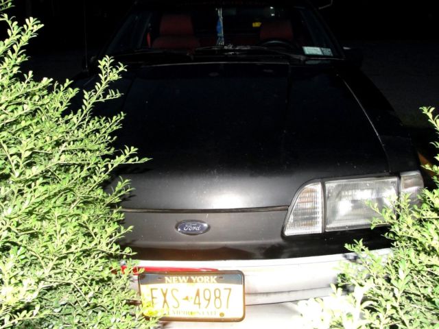 1988 Ford Mustang GT - photo 2