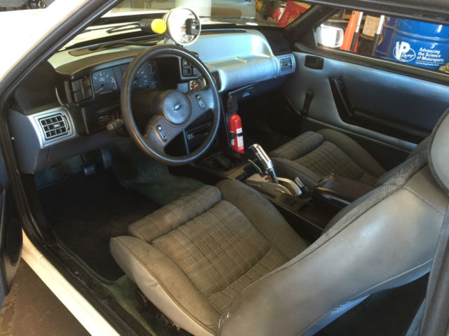 1988 Ford Mustang Fox Body Hatchback - photo 13