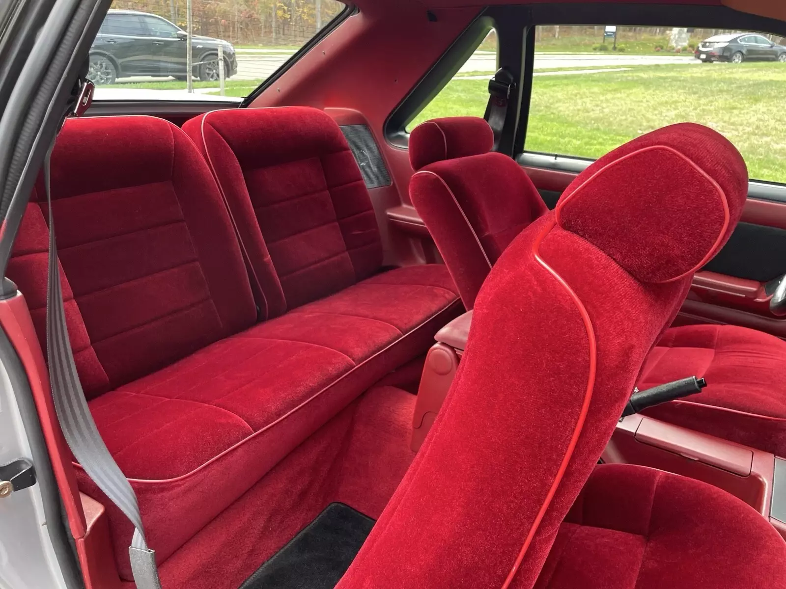 1988 Ford Mustang LX - photo 8