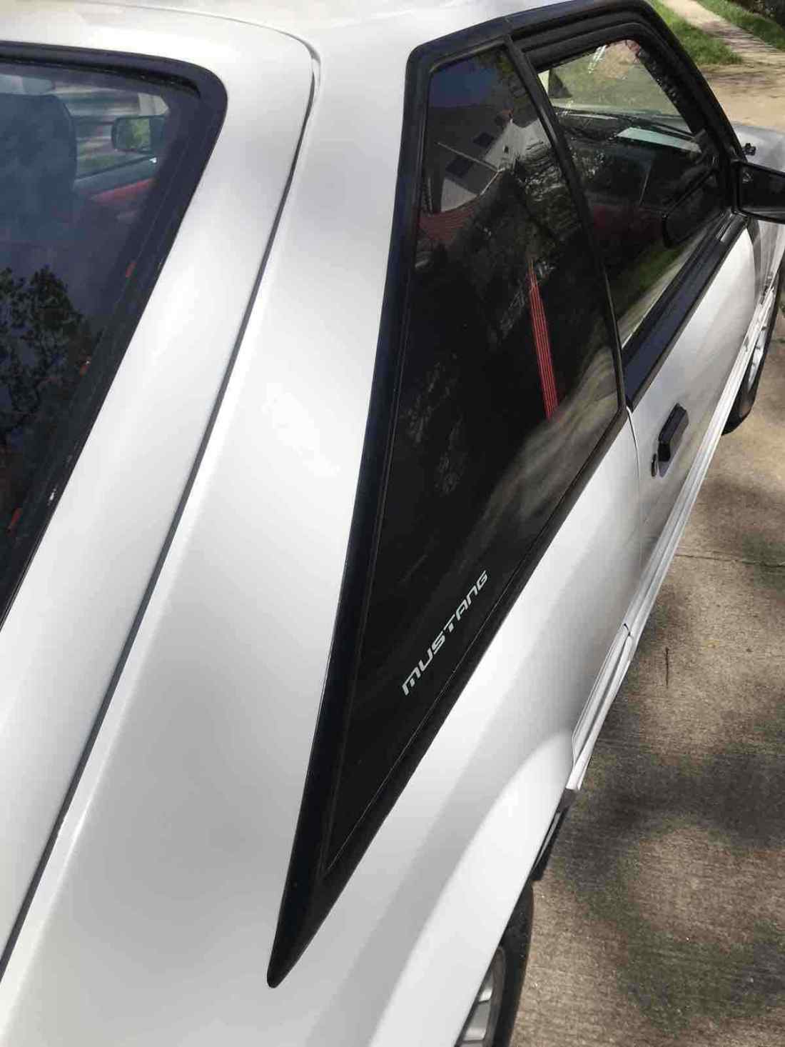 1988 Ford Mustang GT - photo 5