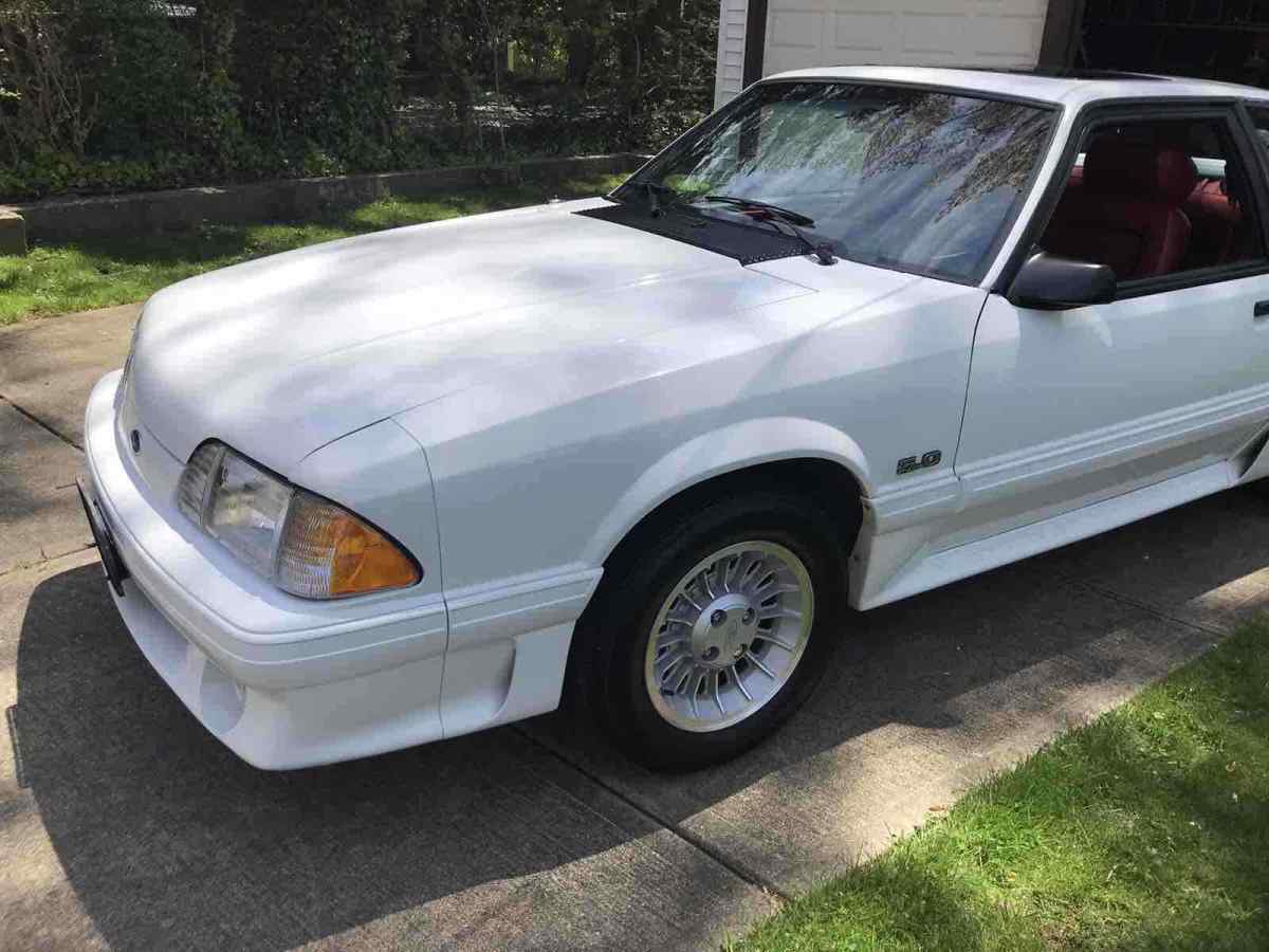 1988 Ford Mustang GT - photo 7