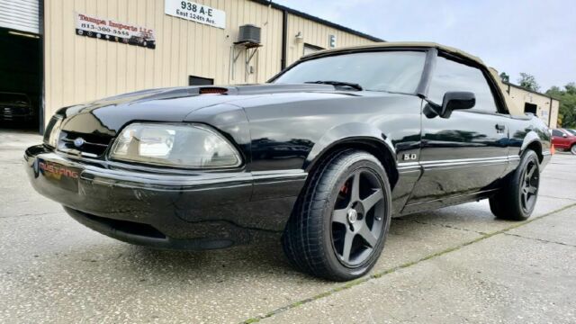 1988 Ford Mustang LX - photo 3