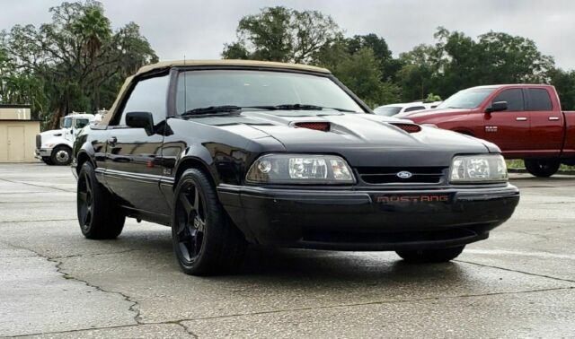 1988 Ford Mustang LX - photo 9