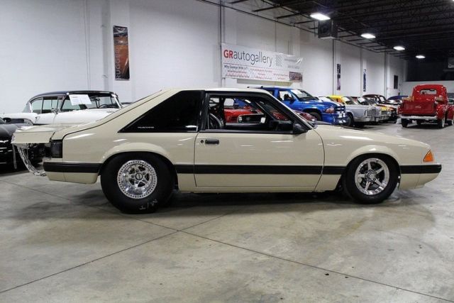 1988 Ford Mustang LX 5.0 - photo 7