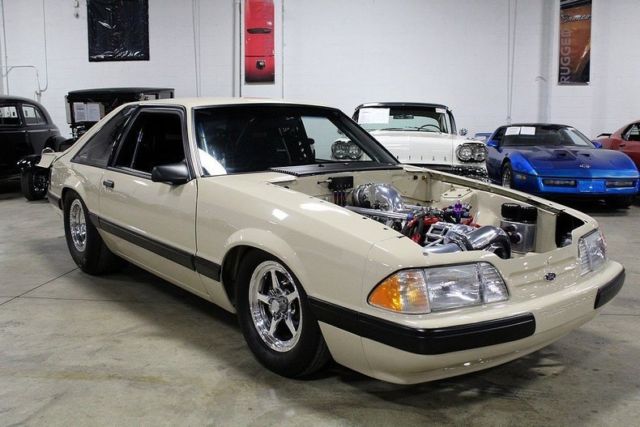 1988 Ford Mustang LX 5.0 - photo 8