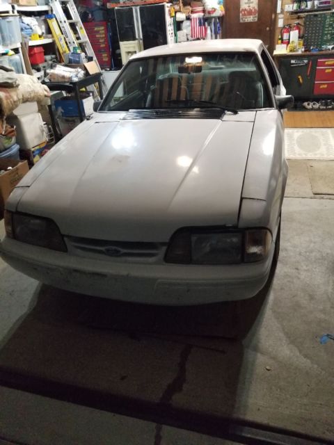 1988 Ford Mustang LX 5.0 Notchback 1988 Ford Mustang LX