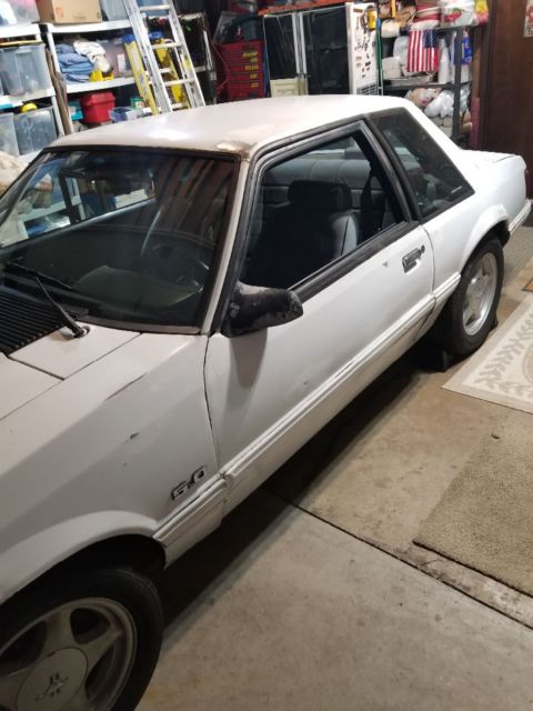 1988 Ford Mustang LX - photo 2