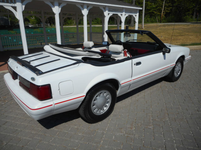 1988 Ford Mustang NO RESERVE AUCTION - LAST HIGHEST BIDDER WINS CAR! - photo 12