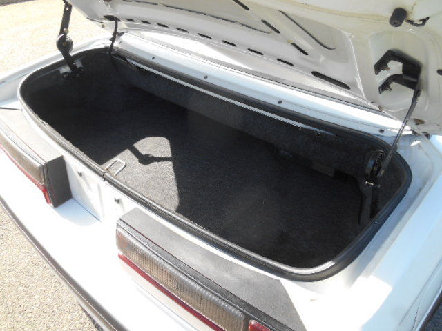 1988 Ford Mustang LX Convertible 2-Door - photo 10