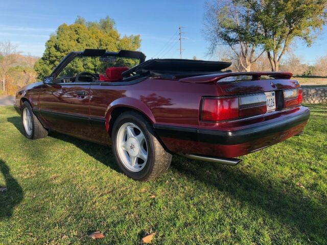 1988 Ford Mustang LX Convertible - photo 5