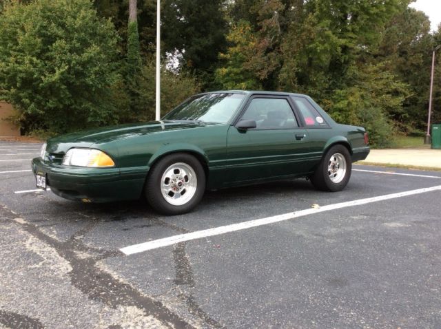 1988 Ford Mustang LX, coupe 1988 Ford Mustang LX Coupe