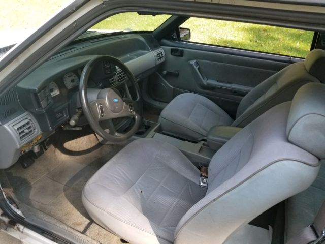 1988 Ford Mustang LX - photo 11