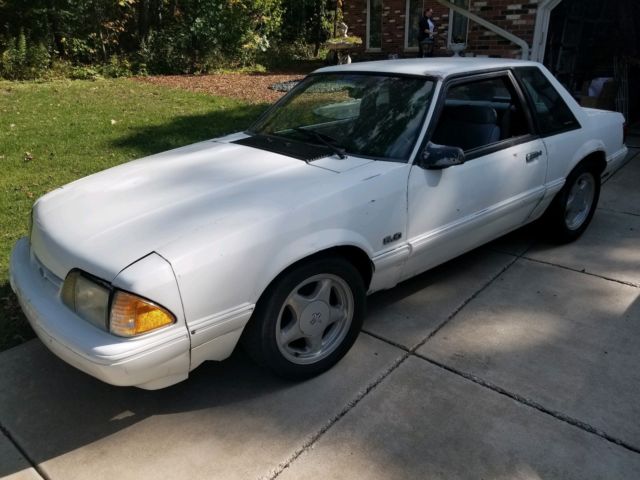 1988 Ford Mustang LX - photo 5