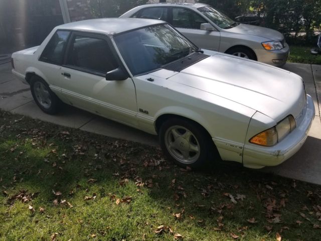 1988 Ford Mustang LX - photo 6