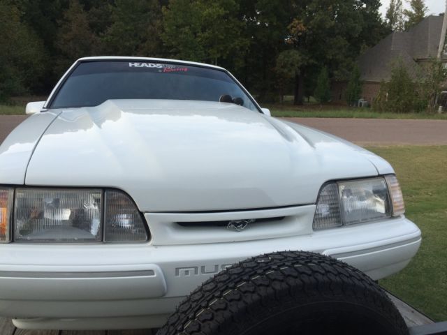 1988 Ford Mustang hatchback - photo 7