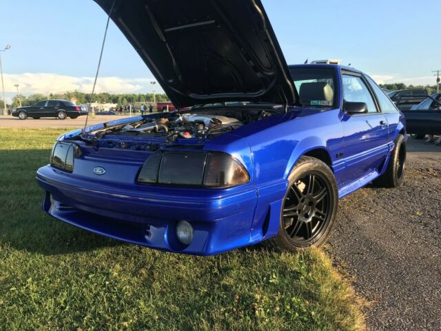 1988 Ford Mustang GT - photo 2