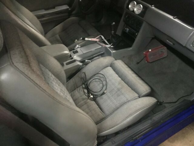 1988 Ford Mustang GT - photo 9