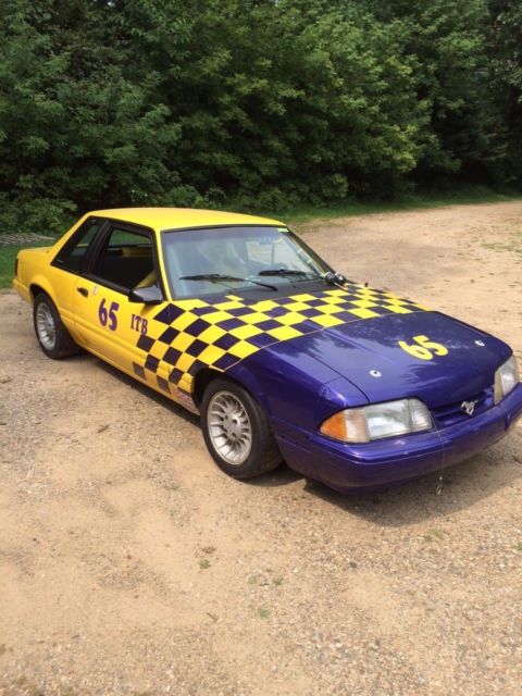 1988 Ford Mustang - photo 3