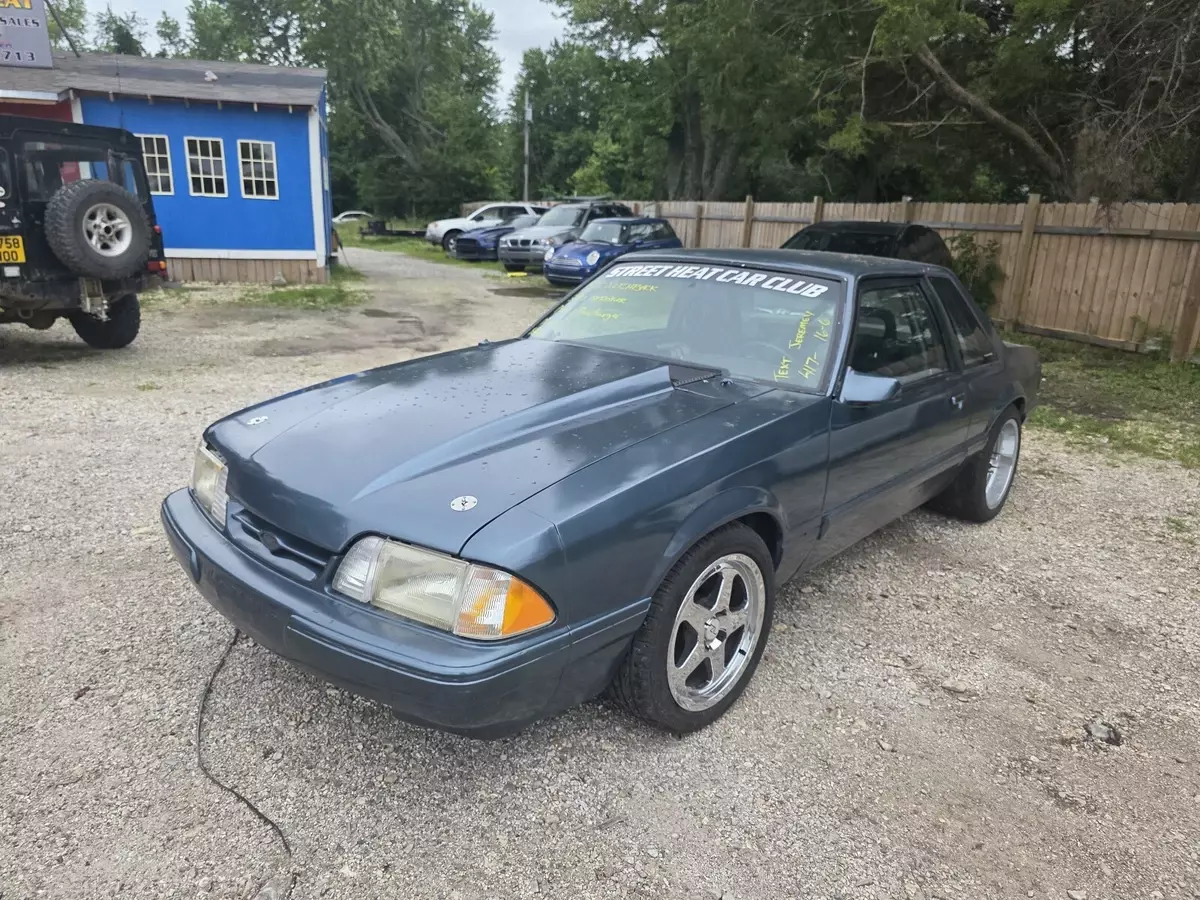 1988 Ford Mustang Sedan Blue LX 1988 Ford Mustang LX