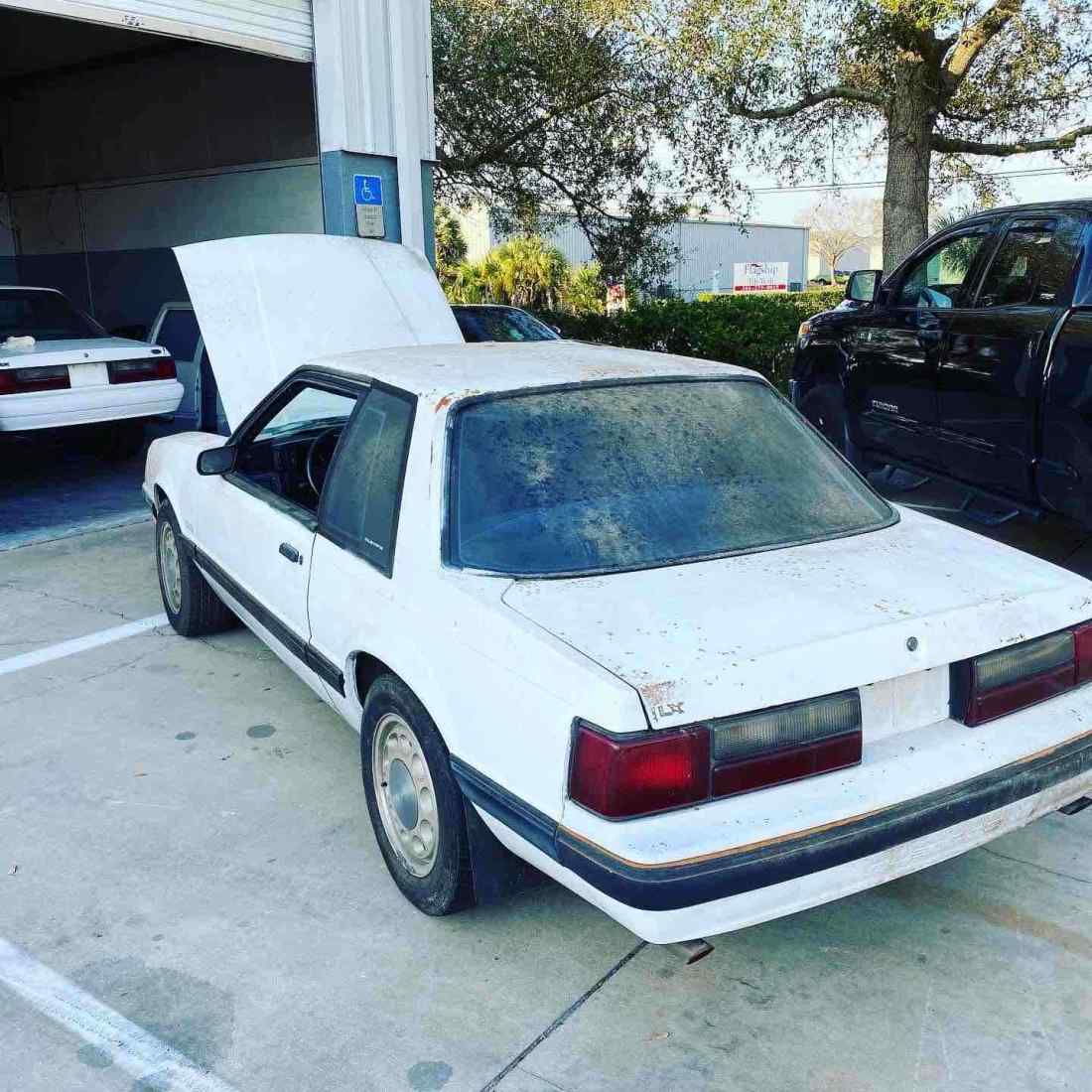 1988 Ford Mustang LX - photo 5