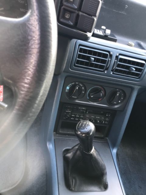 1988 Ford Mustang LX Sedan 2-Door - photo 5