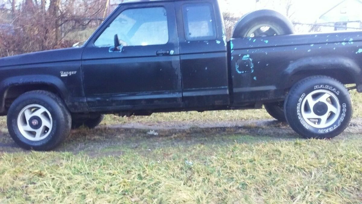 1988 Ford Ranger Pick Up Truck 4 Wheel Drive 4 x 4 1988 Ford Ranger