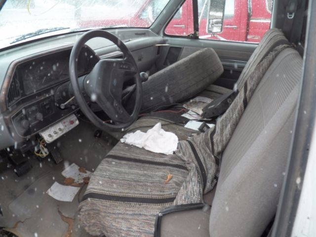1988 Ford F-350 - photo 5