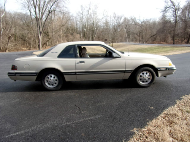 1988 Ford Thunderbird Sport Coupe - photo 6