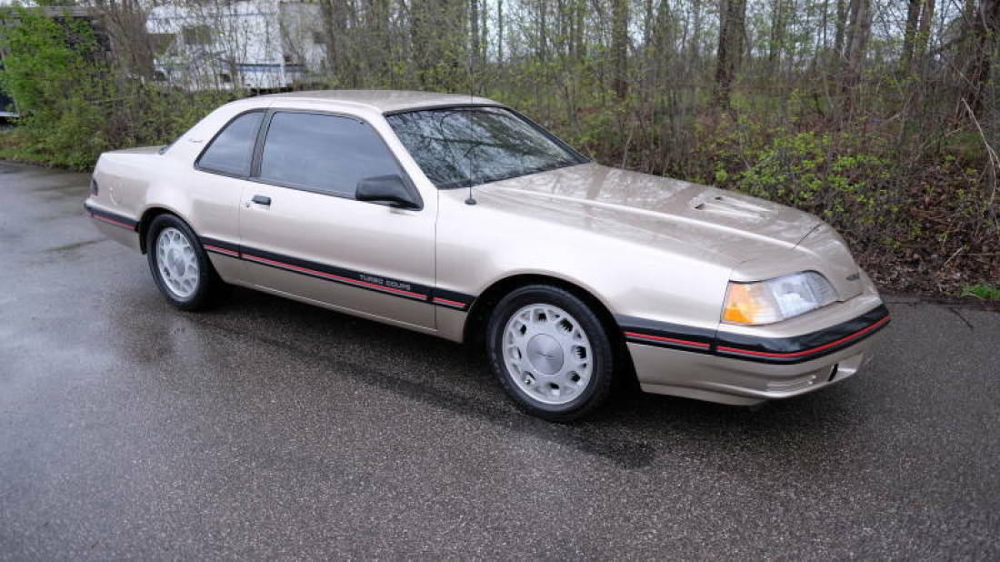 1988 Ford Thunderbird Turbo 2dr Coupe - photo 8