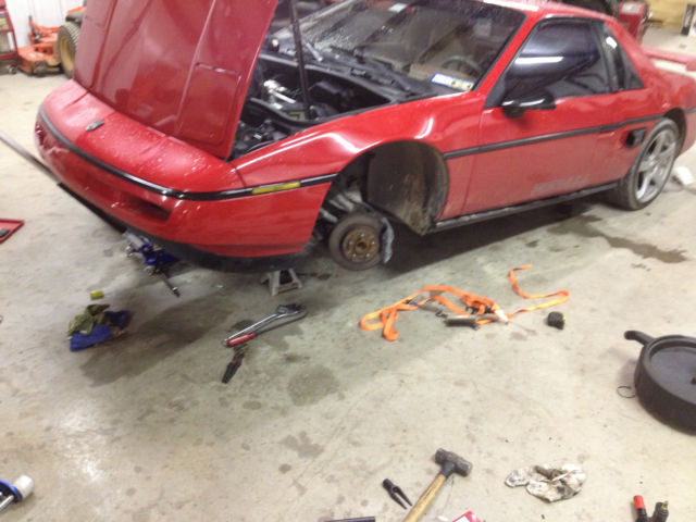 1988 Pontiac Fiero - photo 6