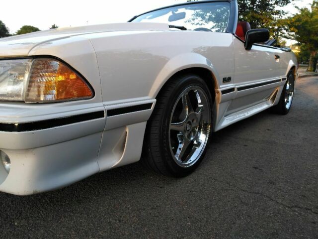 1988 Ford Mustang GT convertible modified - photo 10