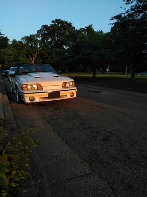 1988 Ford Mustang GT convertible modified - photo 8