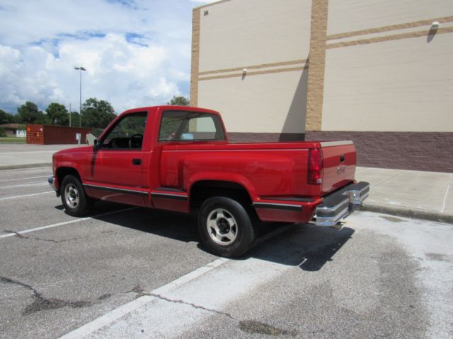 1988 GMC Sierra 1500 S L E - photo 7