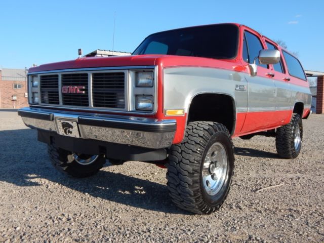 1988 GMC 2500 Suburban, Fuel Injected 350 V-8, Auto, Lifted, 4x4, Rust Free! 1987 Chevrolet Suburban 2500 Silverado