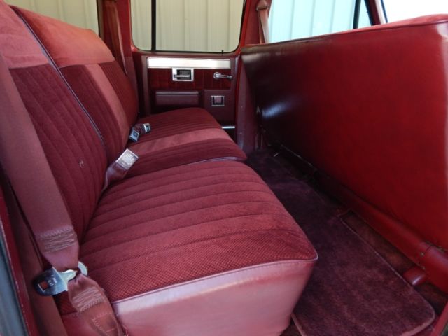 1987 Chevrolet Suburban 2500 Silverado - photo 13